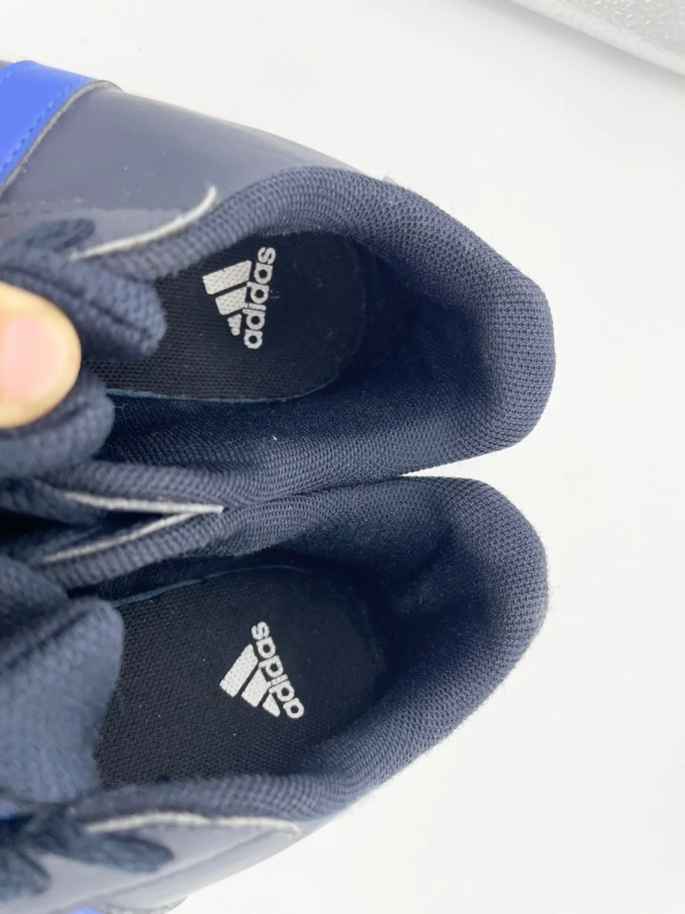 Adidas Grand Court blue lace-up unisex sneakers Size 6